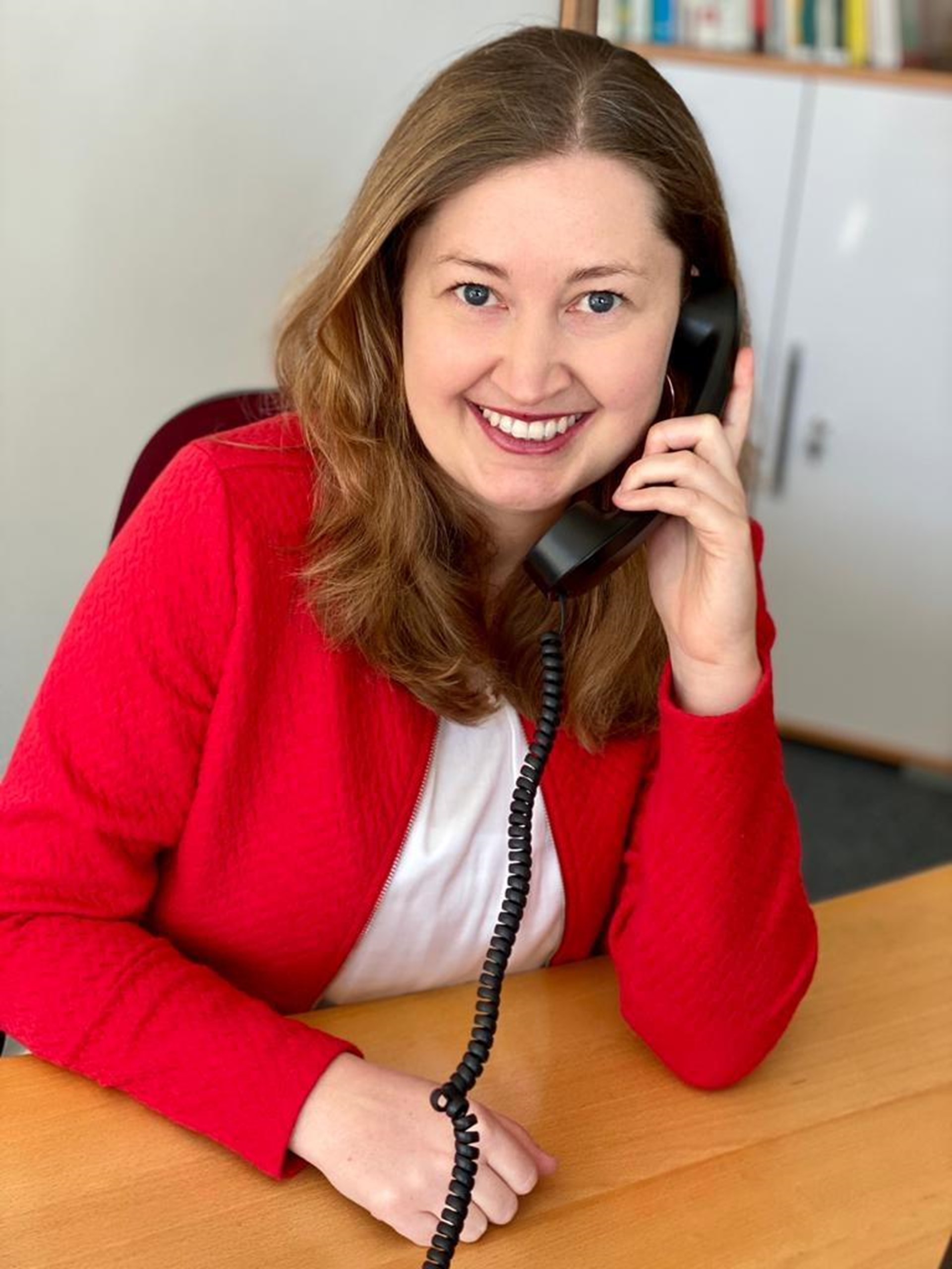 Dr. Sandra Scheuer